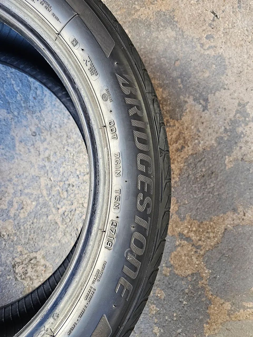 Vendo 4 pneus meia vida Bridgestone Turanza Run Flat (225/50/18) - Foto 2