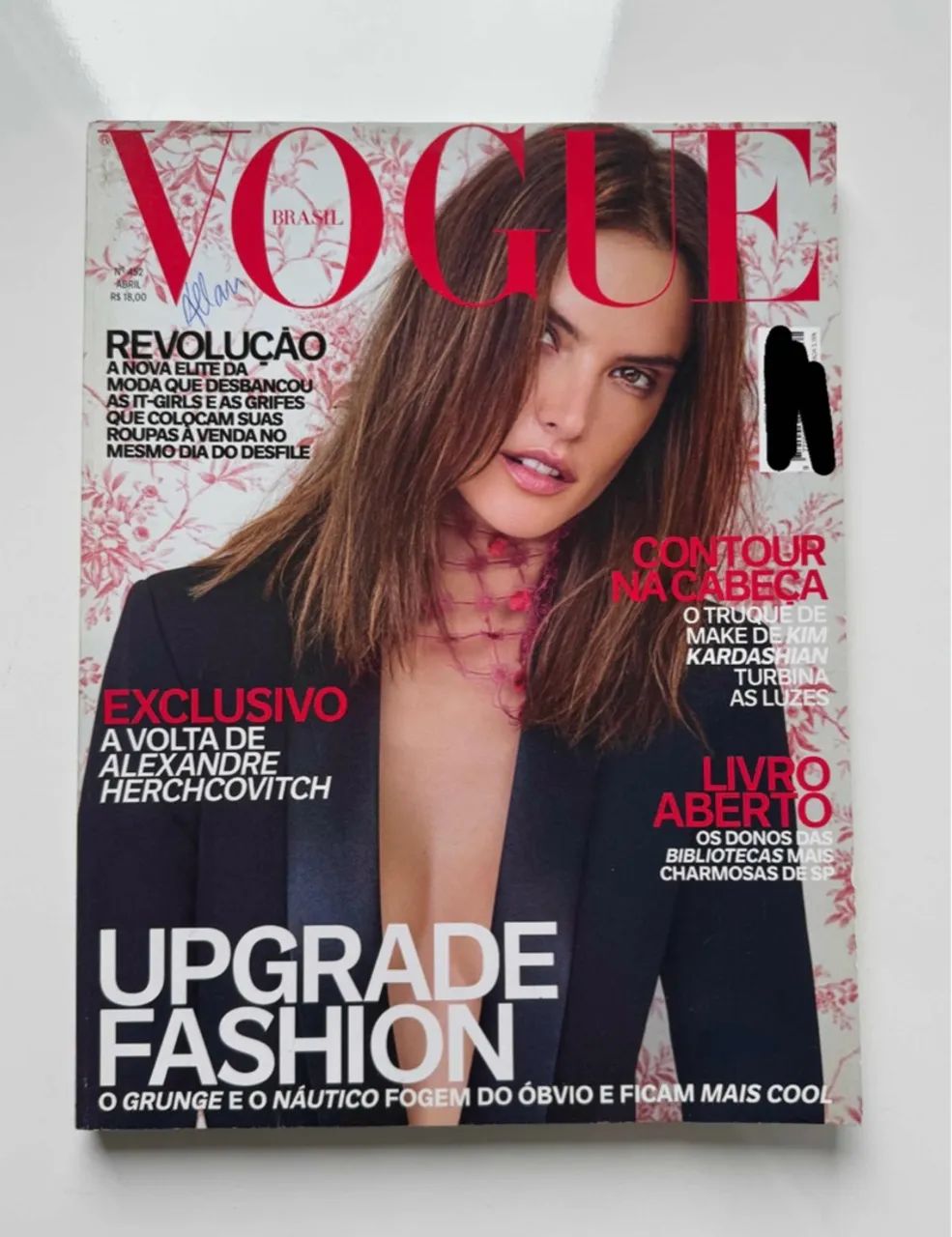 Revista Vogue Brasil Alessandra Ambrósio Abril 2016