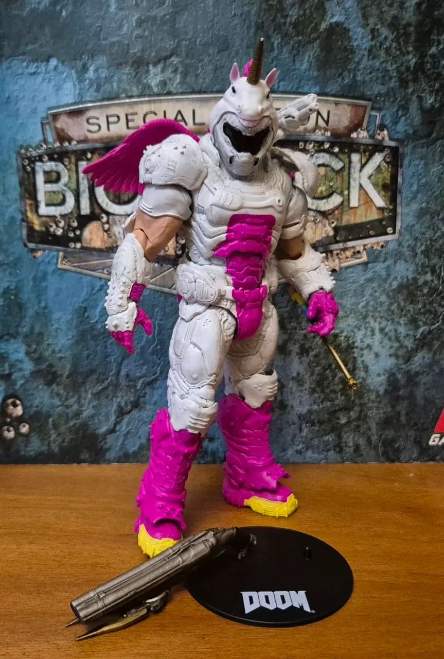 Doomicorn Doom Eternal Mcfarlane Completo!