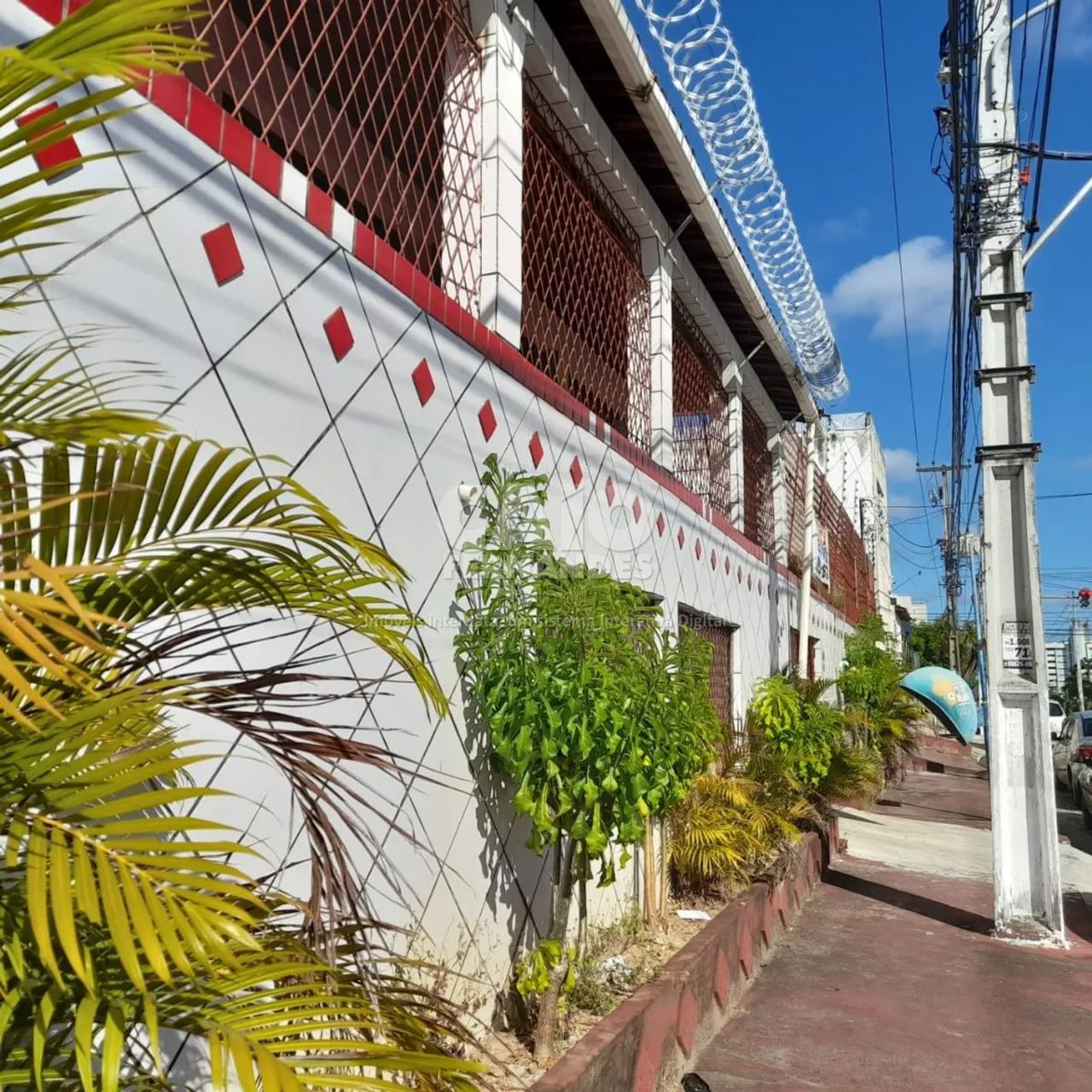 Prédio comercial em Dix Sept Rosado