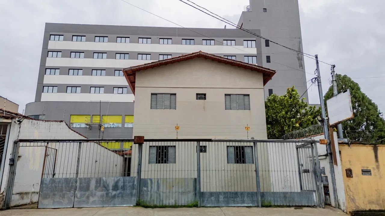 Casa comercial com 334 m2 de construção e 360 m2 de terreno no Setor Norte Ferro - Foto 2