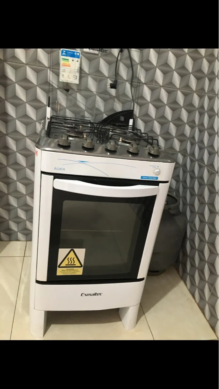 Fogão 4 bocas esmaltec
