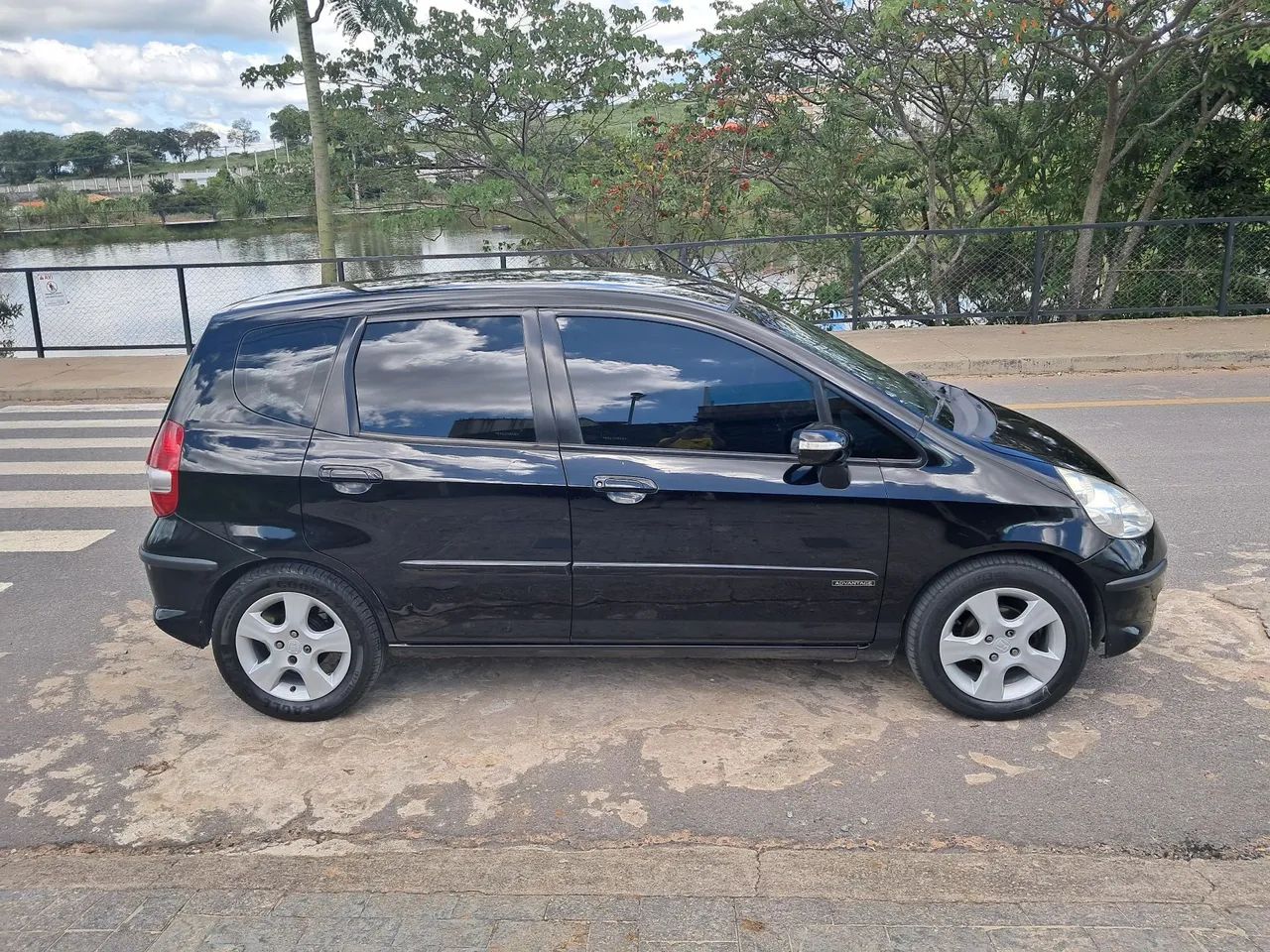 Honda fit automático completo 