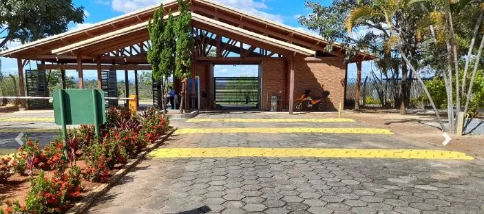 Lote em condomínio fechado Aldeia da Jaguará localizado na MG10