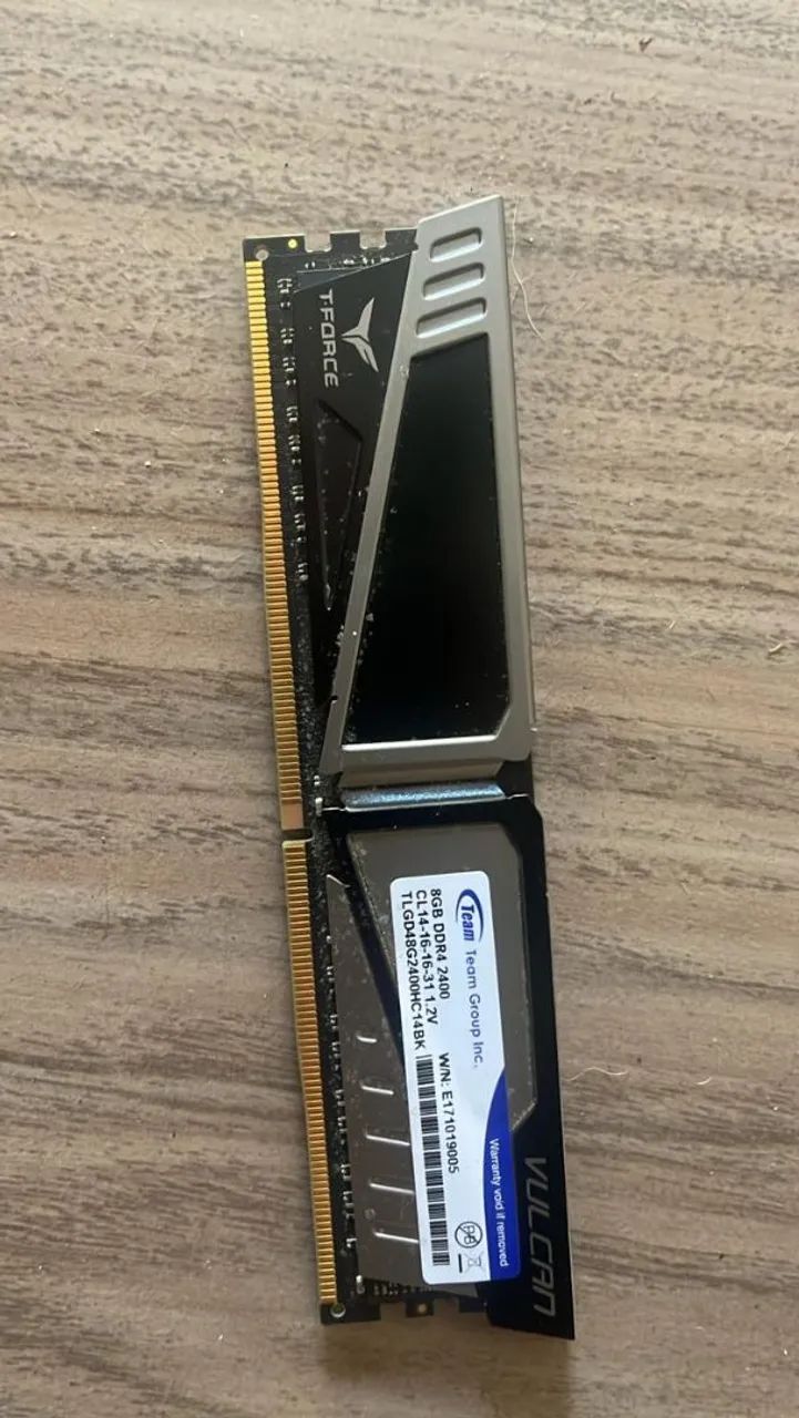 MEMÓRIA RAM T-FORCE 8GB 2400