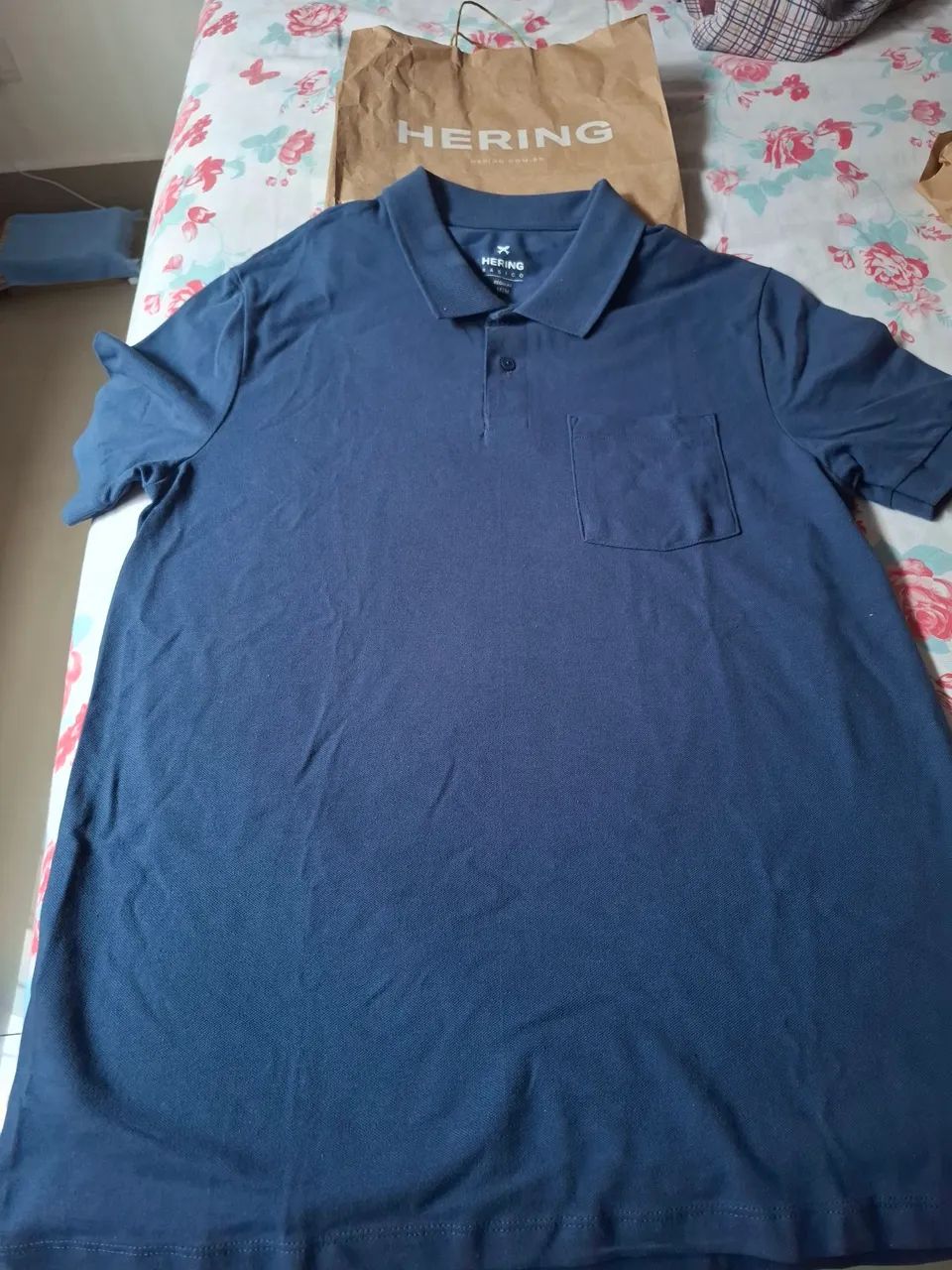 Camiseta Polo Hering M - NOVA - Foto 2