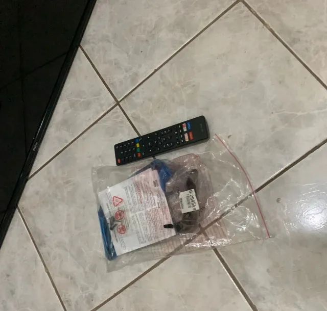 Tv usada para retirar peças. - Foto 3