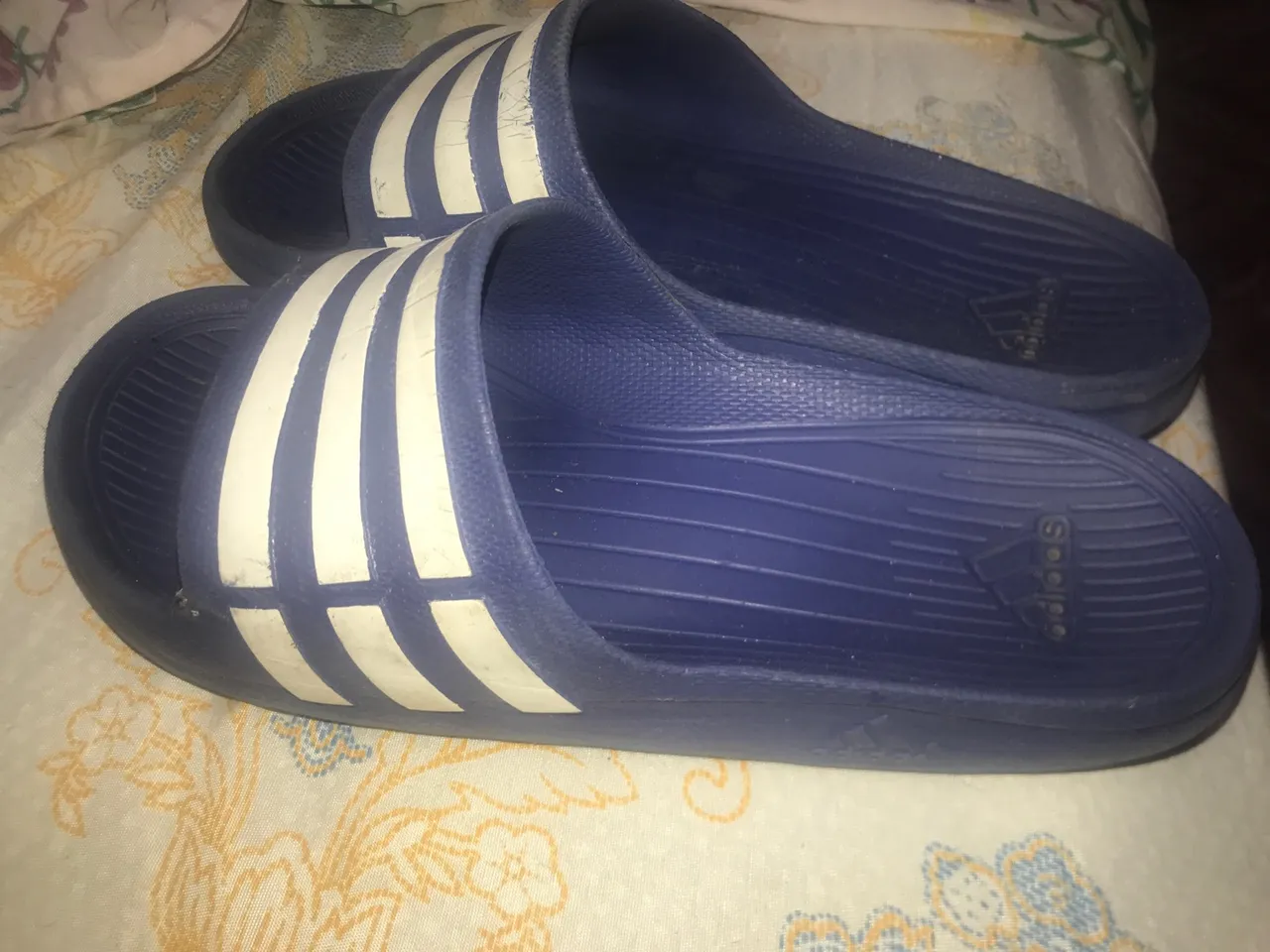 Chinela slide adidas