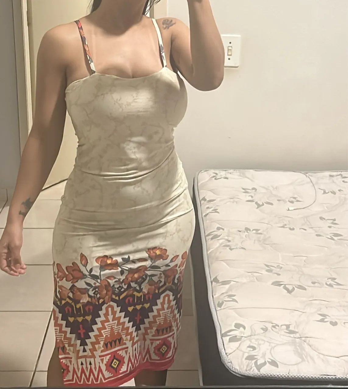 Vestido Longo Estampado com Fenda - Foto 2