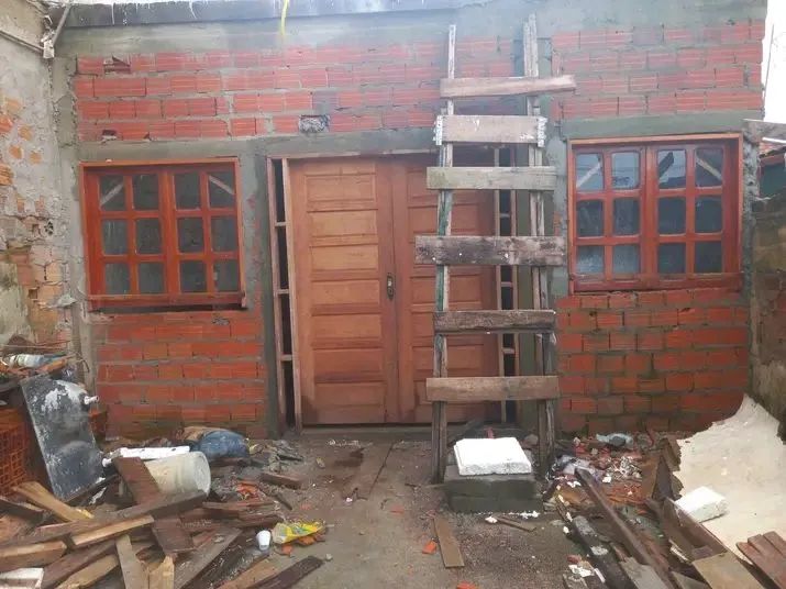 Trabalhamos com telhados em geral pedreiro e carpinteiro - Foto 5