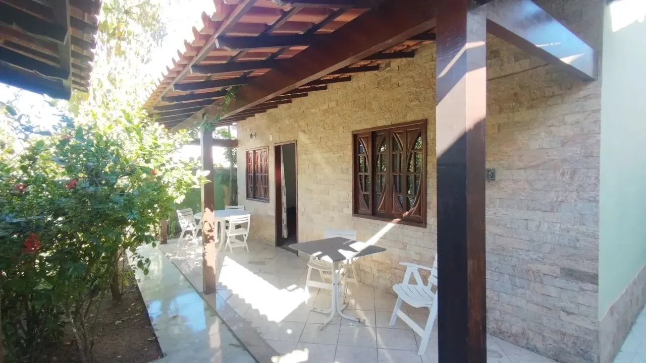 Casa para Locação em Rio das Ostras, Chácara Mariléa, 2 dormitórios, 1 banheiro, 1 vaga