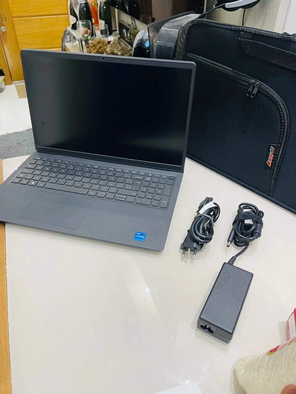 VENDO ou TROCO Notebook Intel i5 1235u 8gb de RAM SSD m.2 256gb aceito cartão   - Foto 2