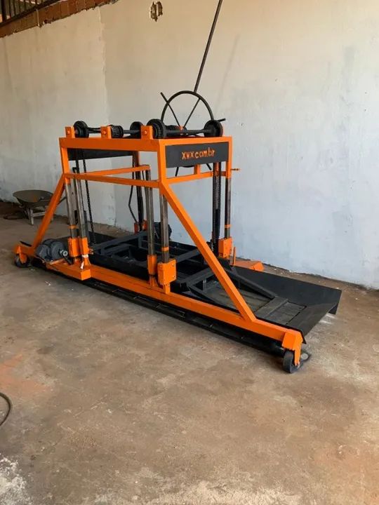 máquina de fazer 5 mourão por vez - Foto 4