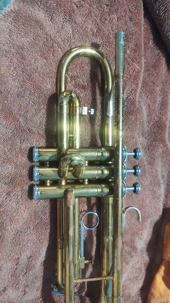 trompete King Americano  - Foto 4