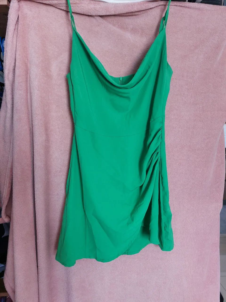 Vestido curto verde