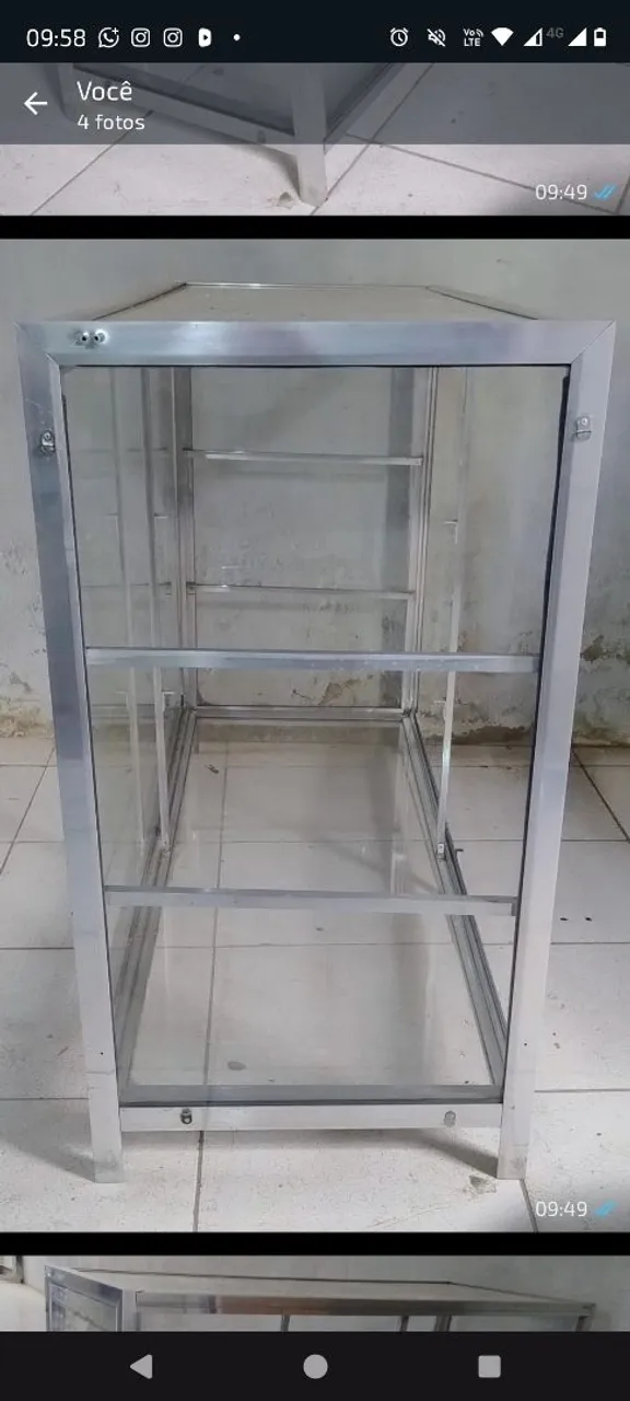 Prateleira de Vidro e Metal para Organização