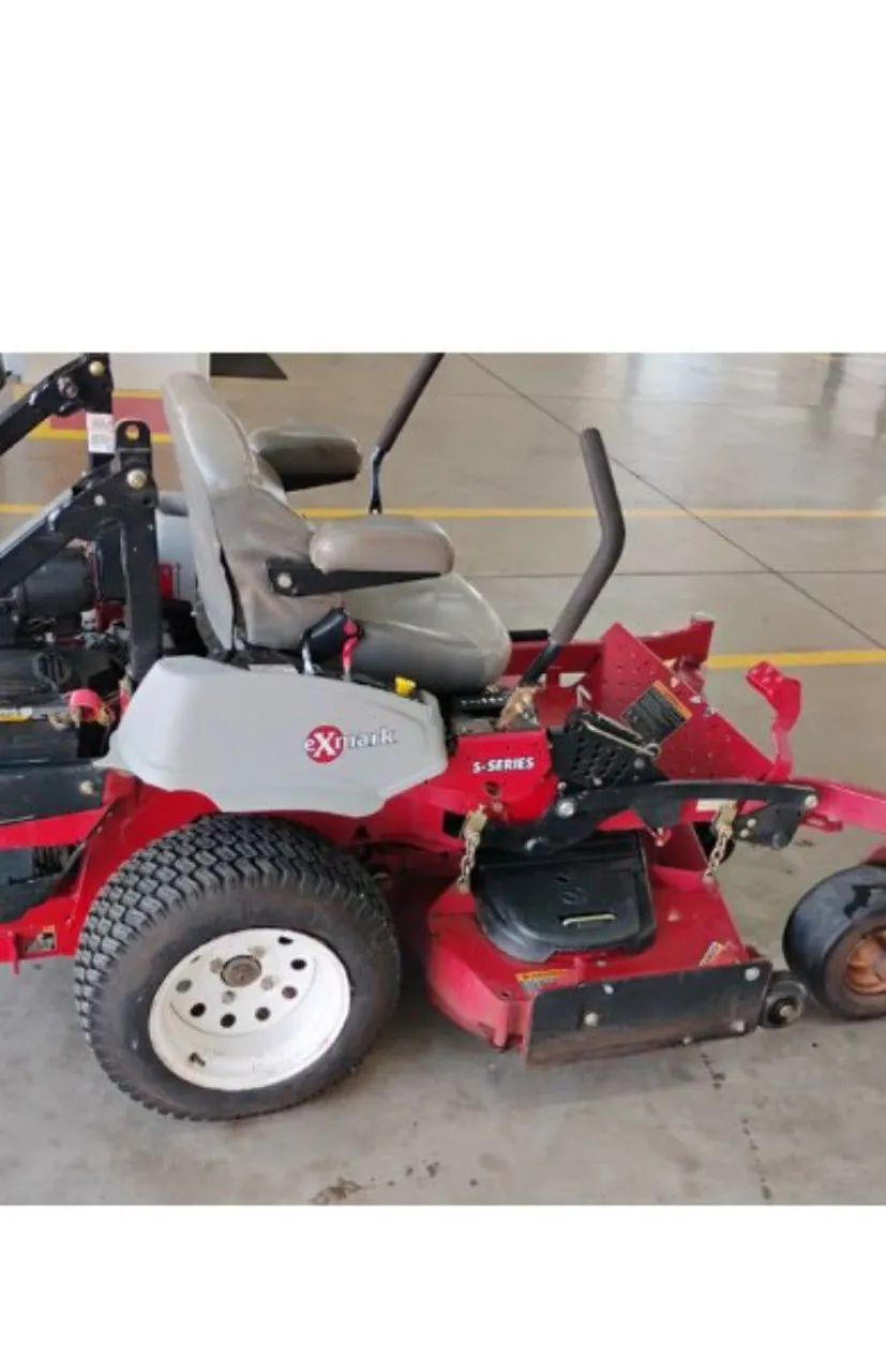 Trator zero Corta Grama 64861429611779121