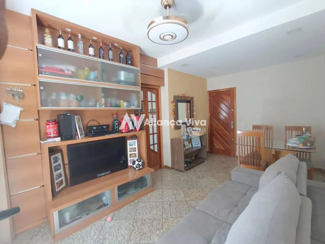 Catete | Apartamento 2 quartos, sendo 1 suite