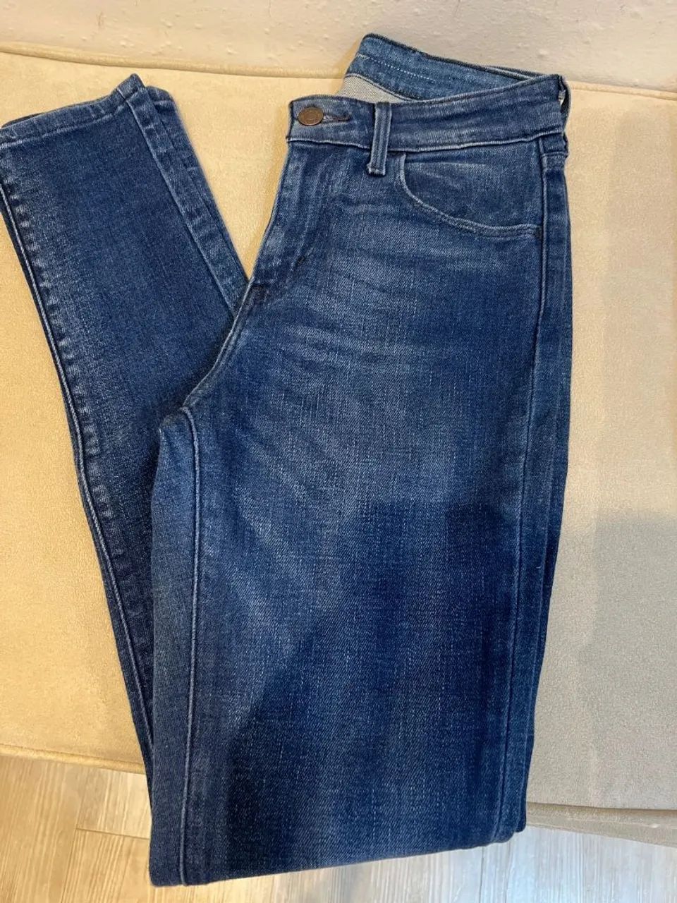 Levi's! Calça jeans - Tam 36 - Em perfeito estado - Foto 2