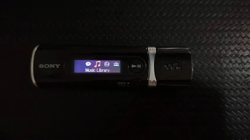 MP3 Original sony 1gb B103F  Raro 