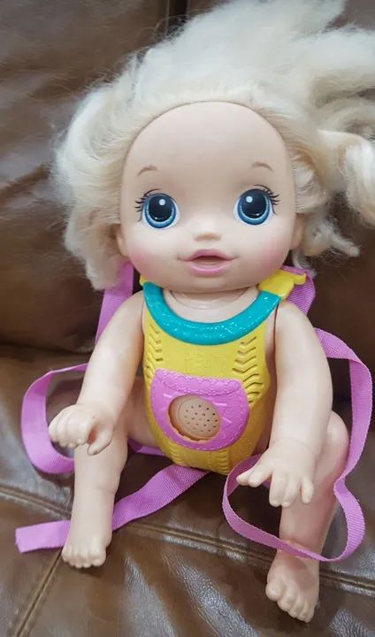 Boneca Baby Alive - Brinquedo Interativo