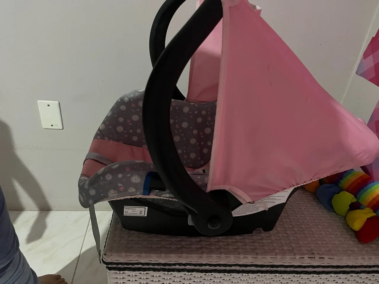 Vendo bebê conforto
