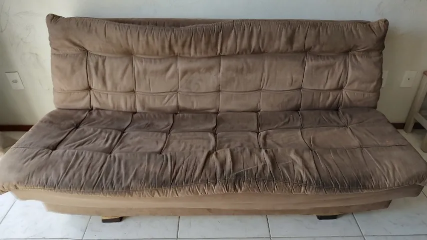 Sofá cama suede marrom