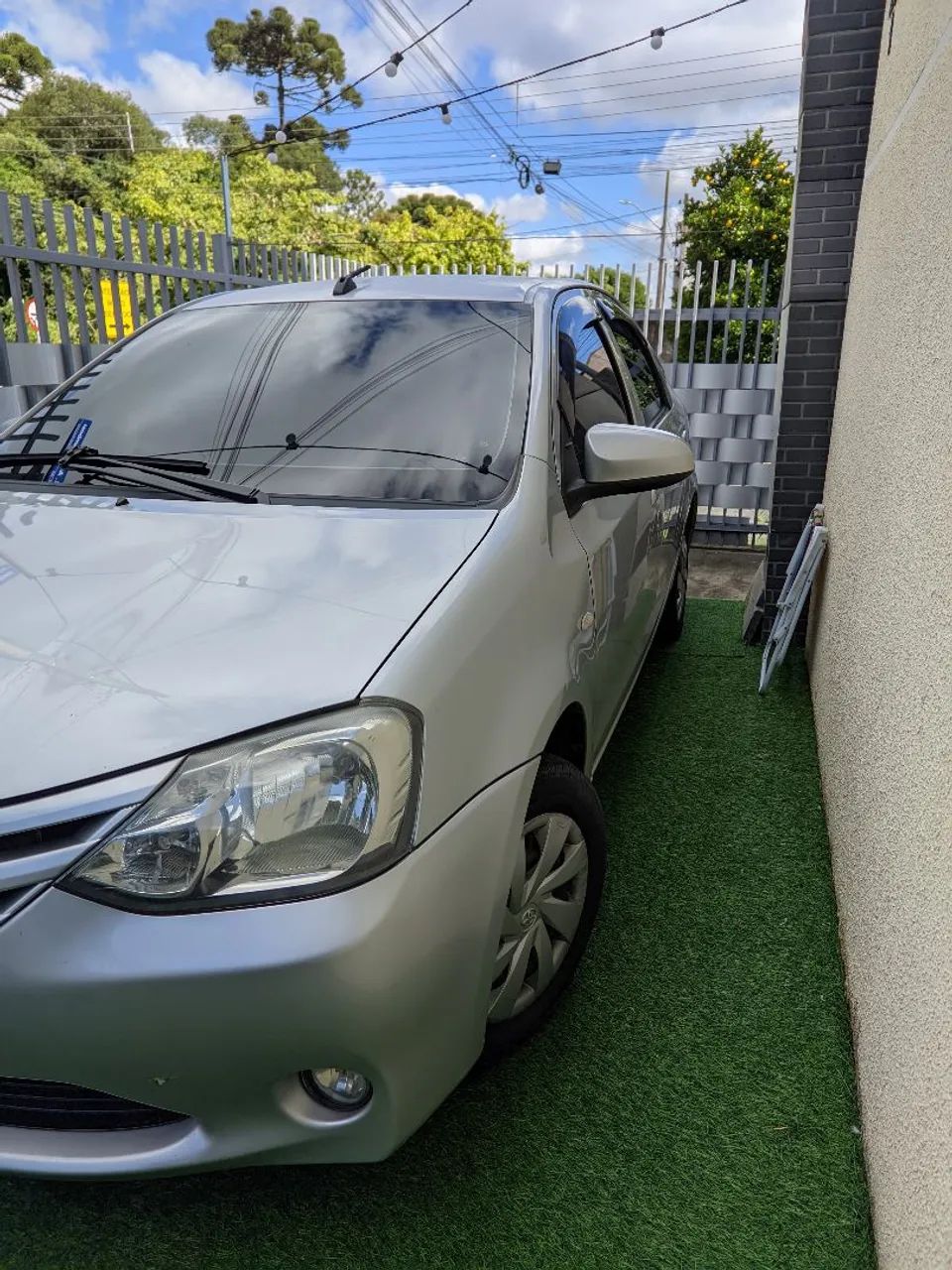 Toyota Etios 1.5 sedan 2017 - Foto 2