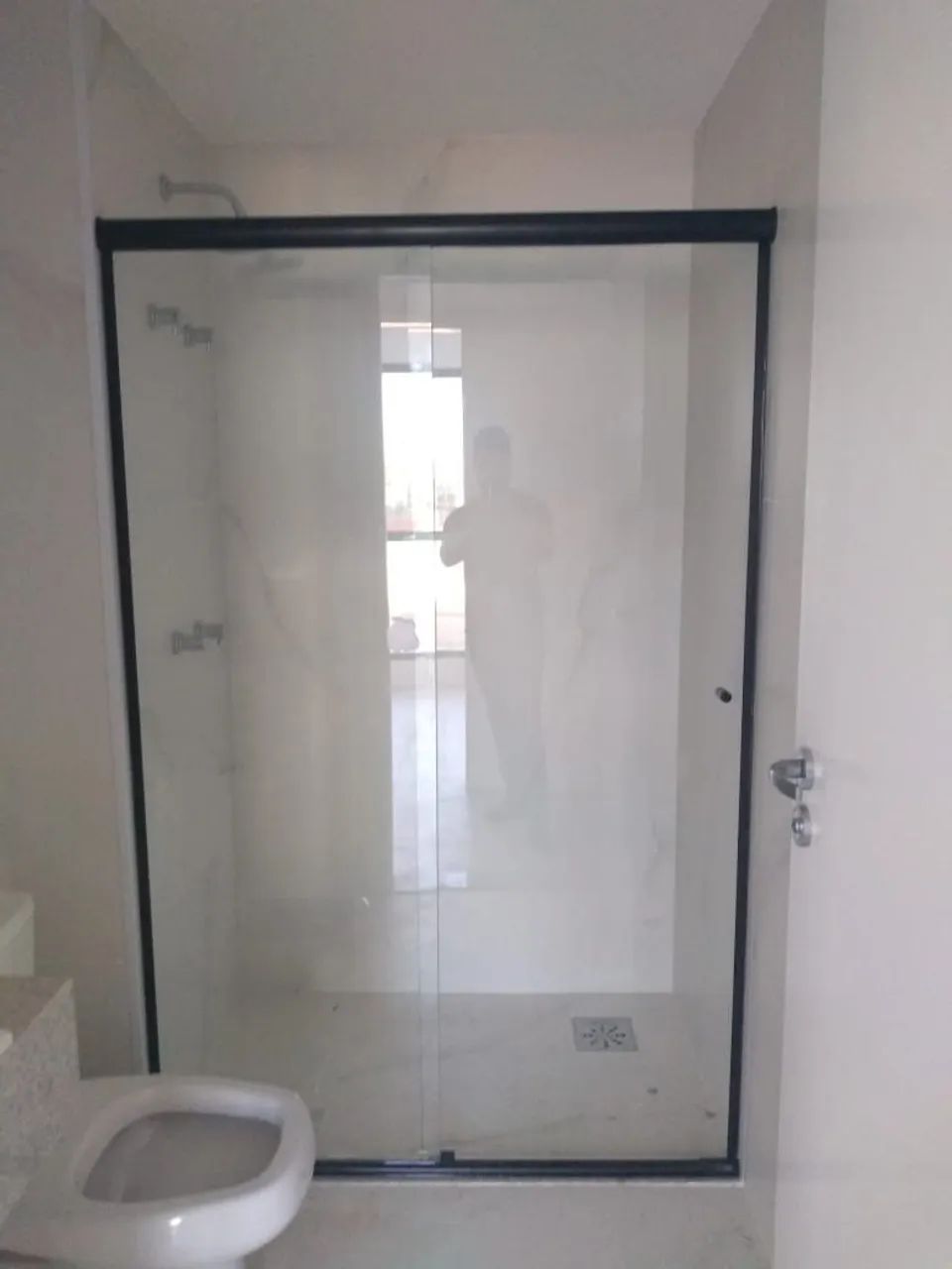 VIDRACEIRO MÃO DE OBRA - INSTALAÇÃO E MANUTENÇÃO - BOX,  PORTAS, JANELAS ... - Foto 4