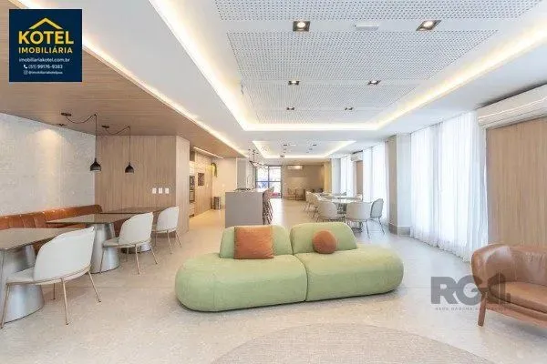 APARTAMENTO DE 02 DORMITÓRIOS SENDO 02 SUÍTES, NO BAIRRO AUXILIADORA EM PORTO ALEGRE/RS