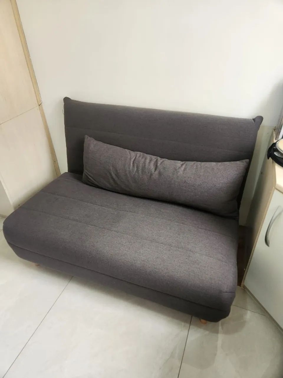 Sofá cama 2 lugares semi-novo