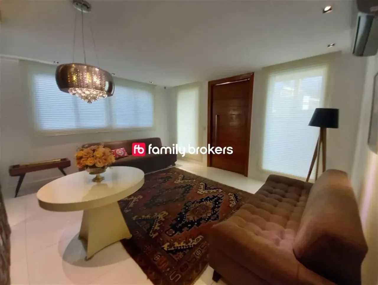 RIVIERA DEL SOL: ESPETACULAR CASA DE 4 SUÍTES E 537m² COM FINA DECORAÇÃO À VENDA - Foto 5