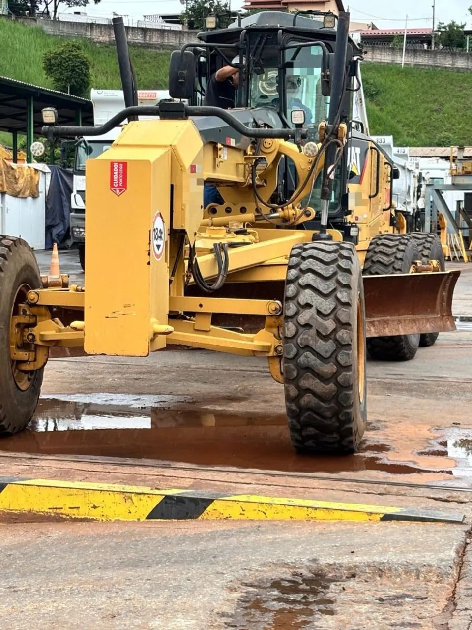 Motoniveladora Caterpillar 140M  CAT  2012  - Foto 5
