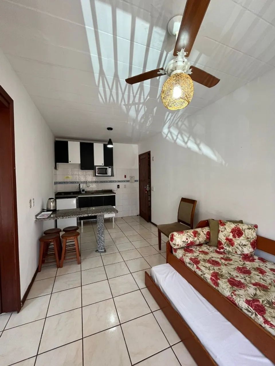 Apartamento por diária e Mensal em Canasvieiras - Foto 3