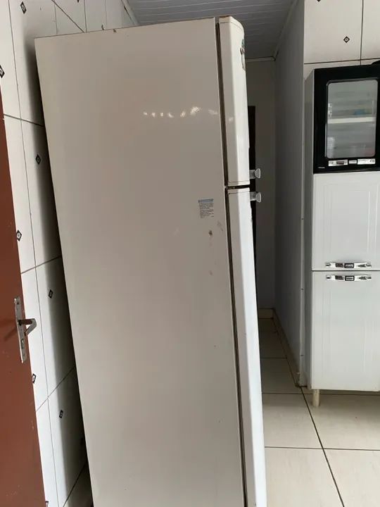 Geladeira FrostFree usada 