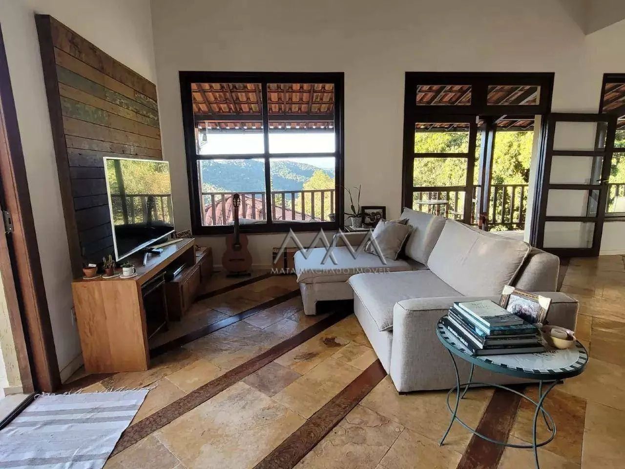 Casa para locação no Condomínio Bosque do Jambreiro com 3 Quartos - 350m²
