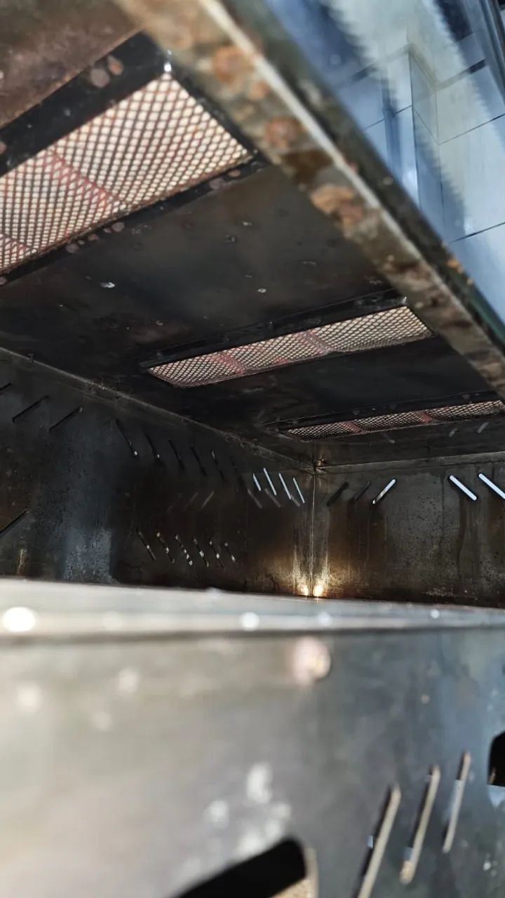 Forno Industrial de lastro para pizza, pães e bolos com base em inox e infravermelho - Foto 2