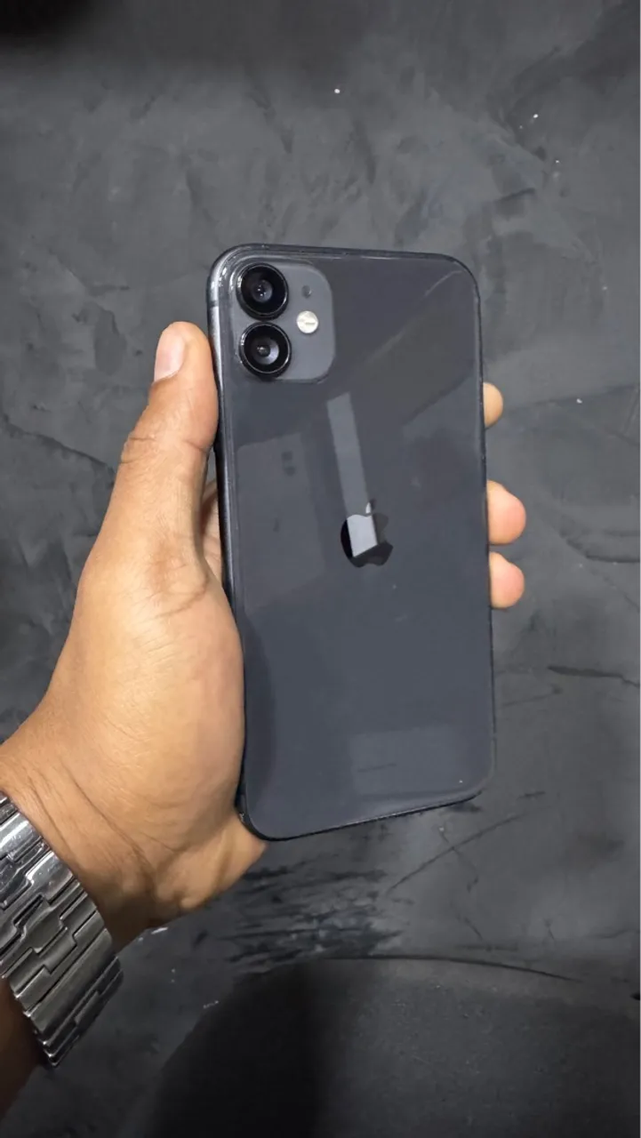 iPhone 11 64gb Preto