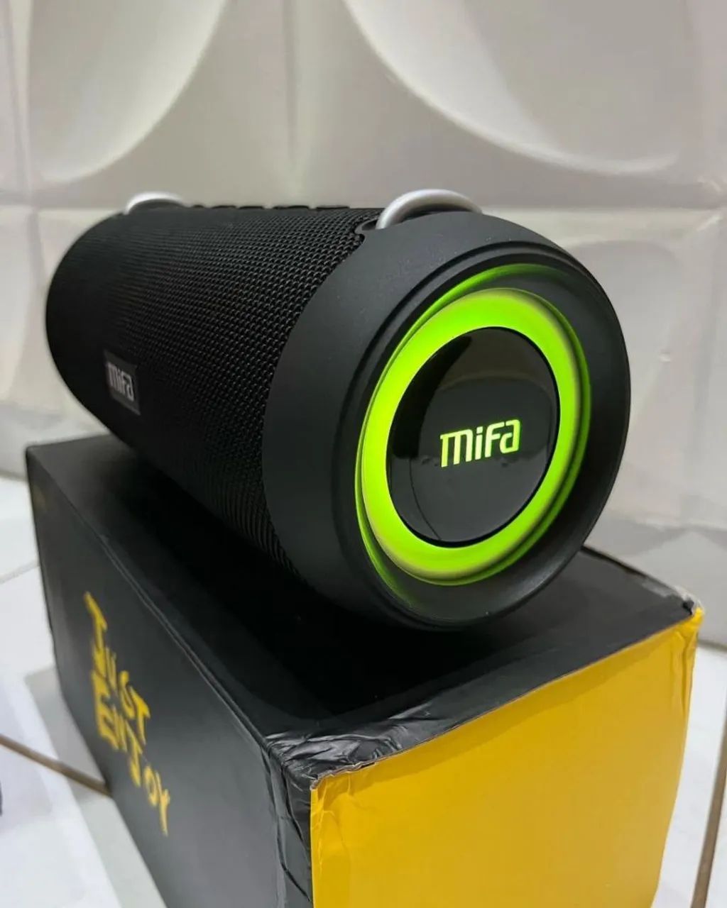 Caixa de som Bluetooth a prova d'água  - Foto 3