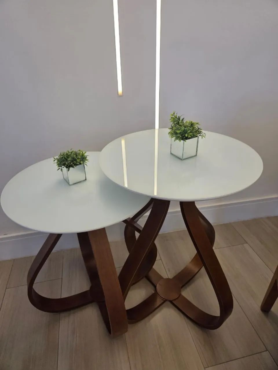 Conjunto de Poltronas + Mesas de Apoio - Em Linho / Excelente Estado! - Foto 3