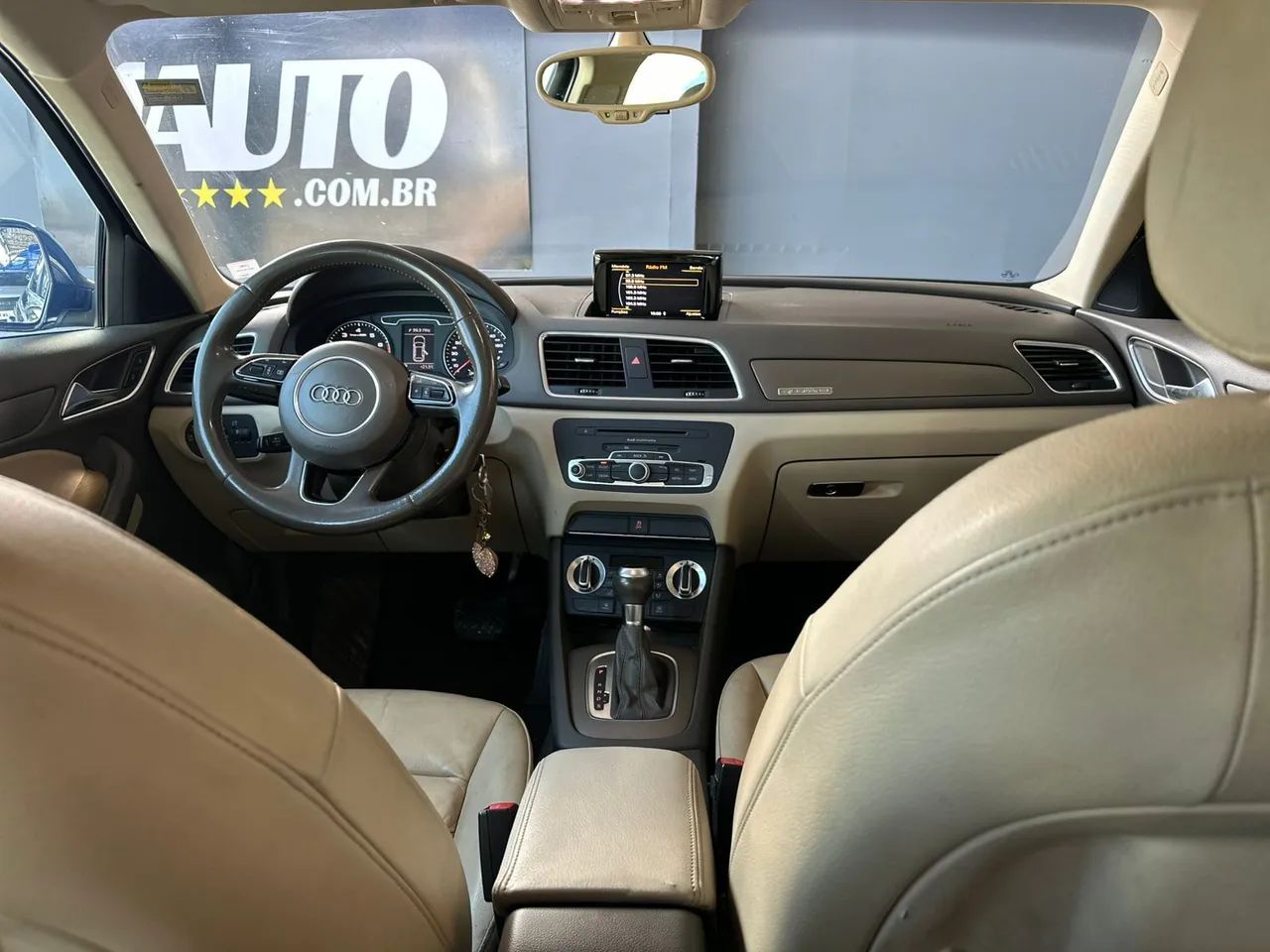 Q3 2.0 ambition com teto interior caramelo - Foto 3