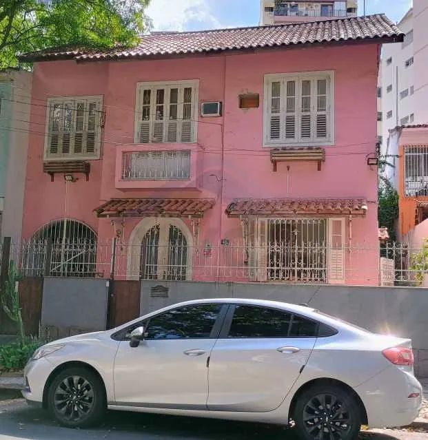 Casa de rua : Duplex / Residencial / Tijuca