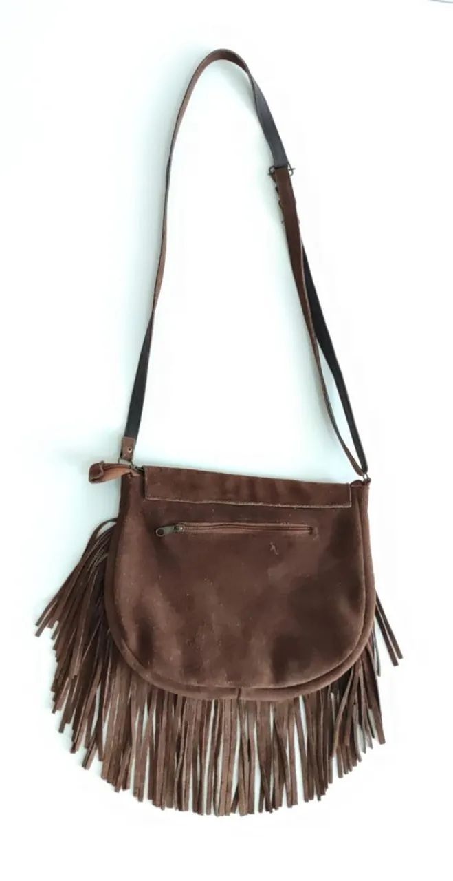 Bolsa de Ombro marrom com franjas - Foto 2