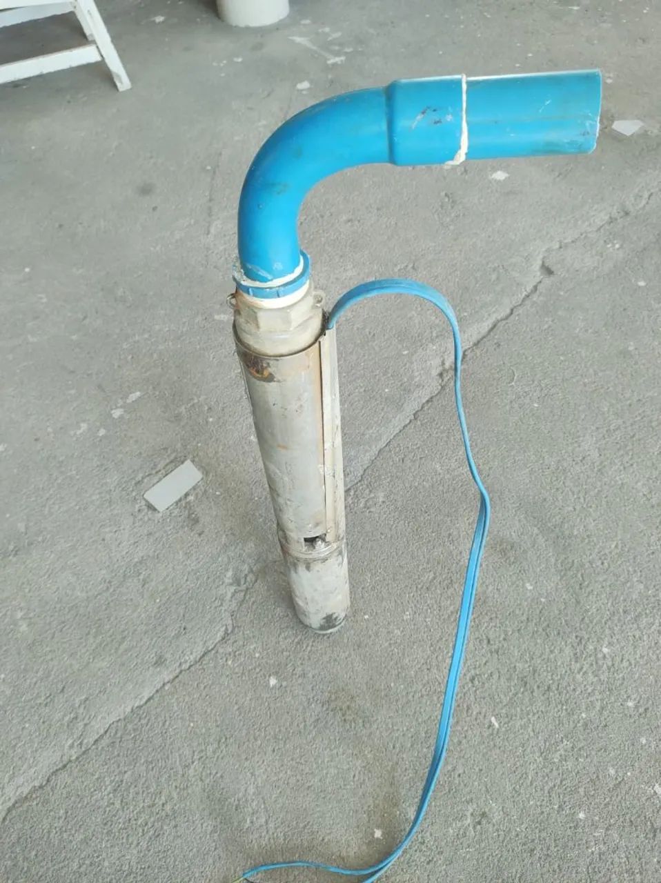 Bomba d'água submersa para poço/seminova