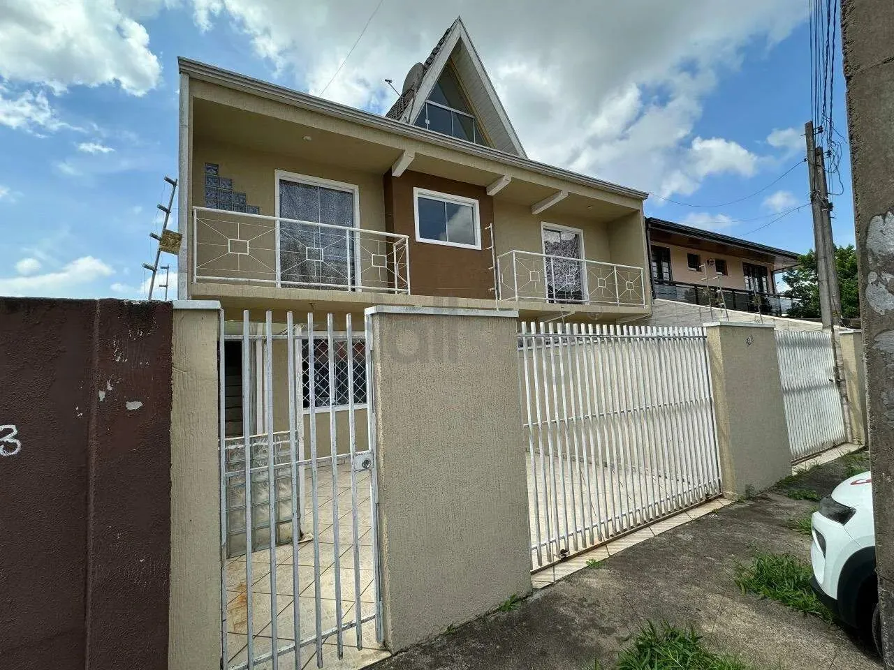 SOBRADO PARA ALUGUEL NO BAIRRO ALTO PO R$2.980,00