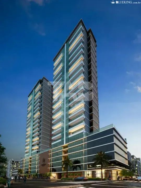 Cobertura à venda no Montreal Towers