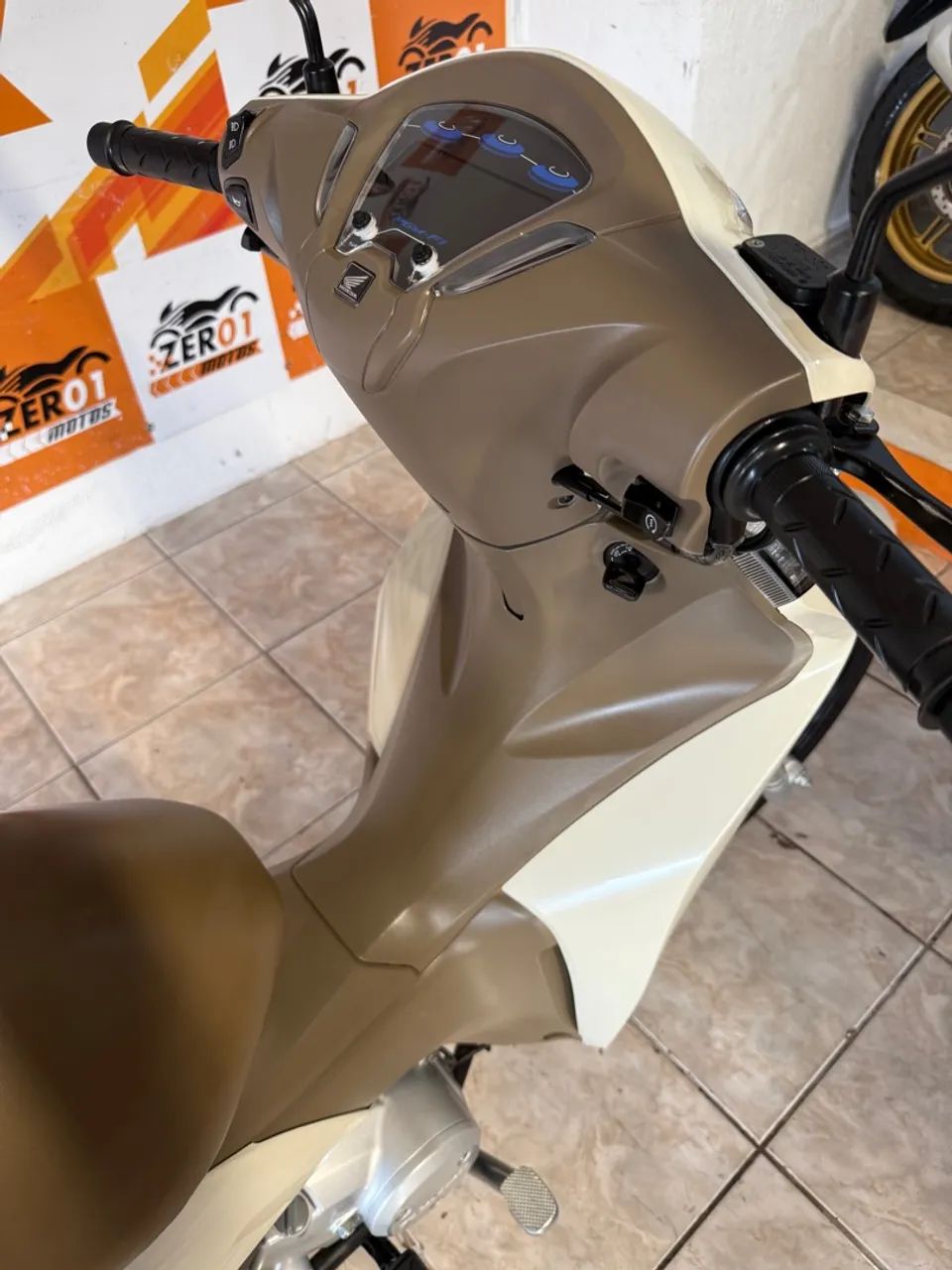 Biz 125 Ex Única Dona BaixoKm Novíssima - Foto 4