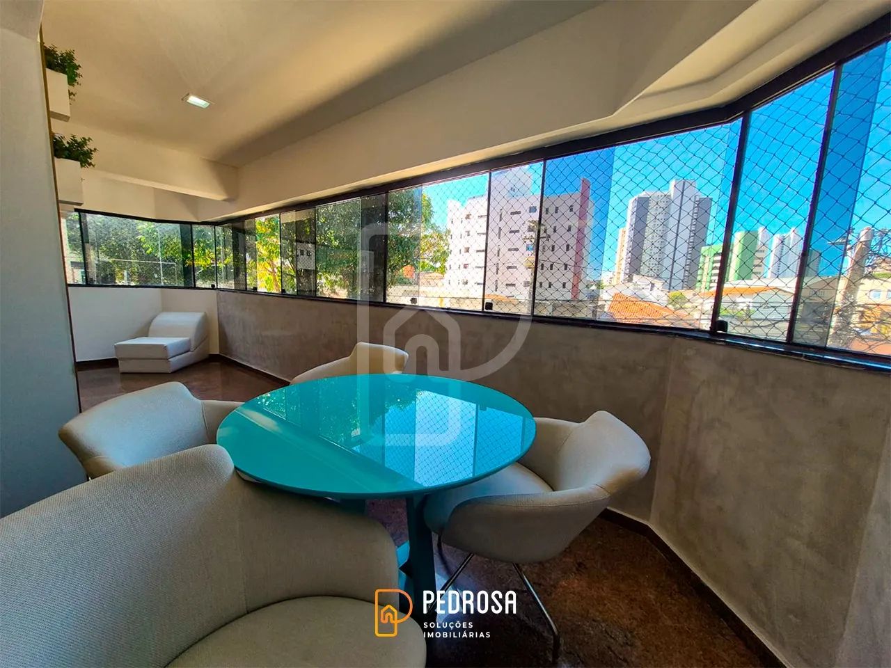 ALUGUEL - APT MOBILIADO - ALTO PADRÃO - 4 SUÍTES - PETRÓPOLIS - NATAL. - Foto 5