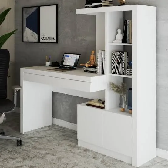 Escrivaninha com estante integrada, design moderno