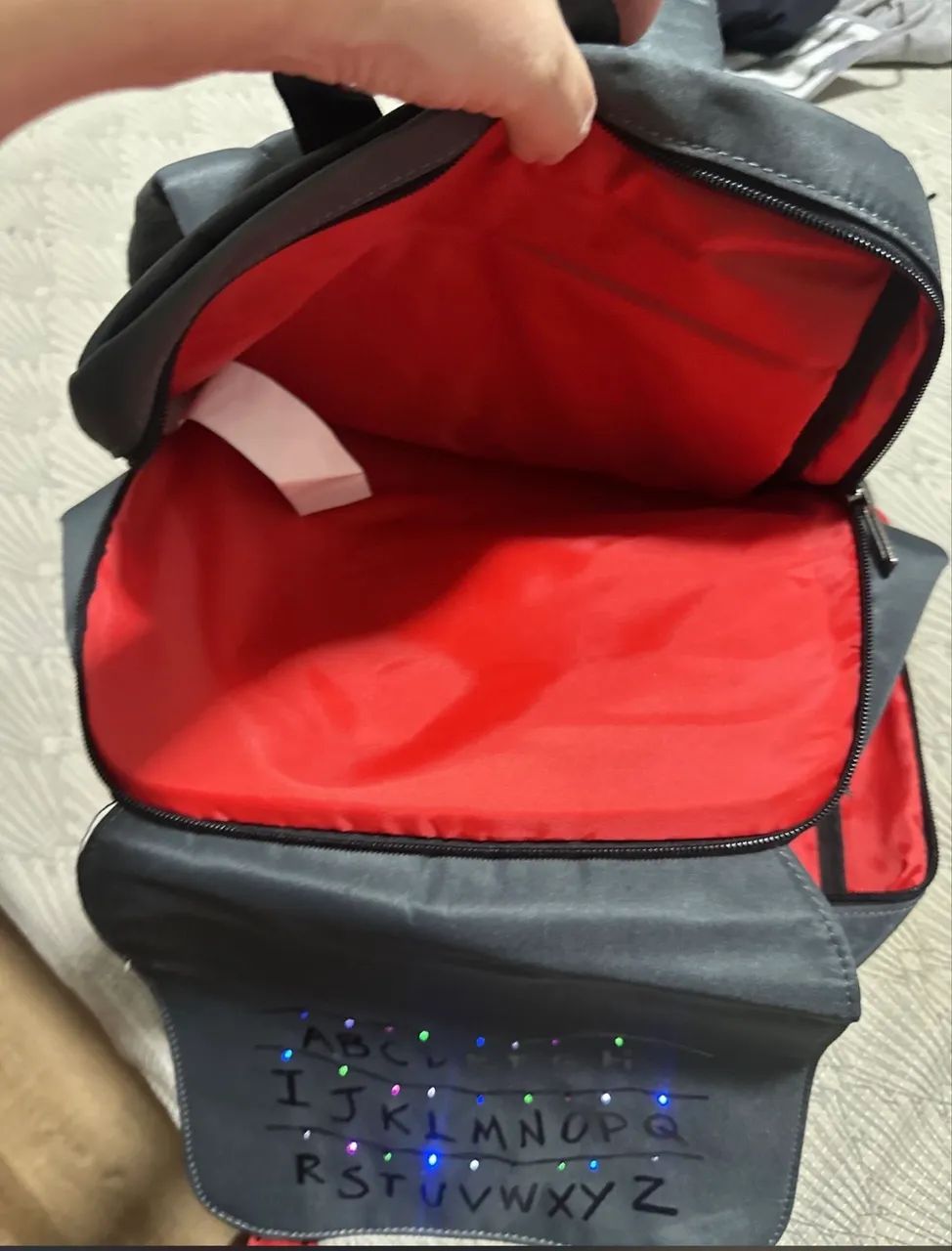 Mochila com led Stranger Things - Imaginarium - Foto 3